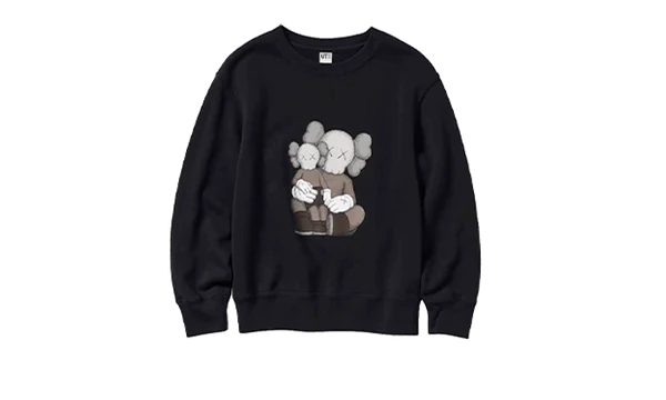 uniqlo-longsleeve-sweatshirt-kaws-black1_png.webp