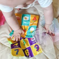 WOOPIE-BABY-Zabawka-Edukacyjna-Sensoryczna-Pudeleczko-Chusteczek__1253081__1200.jpg