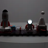 Maly-elektronik-elektryk-zestaw-edukacyjny-stacja-kosmiczna__1284333__1200.jpg