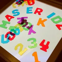 MASTERKIDZ-Panel-Skrzynia-LED-Sensoryczna-Zestaw-Akcesoriow__1276597__1200.jpg