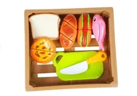 Zestaw-Do-Krojenia-Hot-Dog-Ryba-na-Rzepy-w-Skrzyni__1058771__1200.jpg