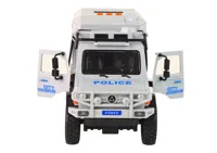 Pojazd-Terenowy-Policja-Siwy-Otwierane-Drzwi-Dzwiek-Swiatla__1084723__1200.jpg
