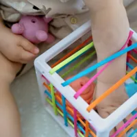 Elastyczna-Kostka-Sensoryczna-Sorter-dla-Dzieci-Zwariowane-Ksztalty-5-el__1252811__1200.jpg