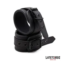 solid-black-wrist-8436615009114-cl8436615009114.jpg