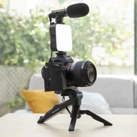 vlogging-kit-with-light-microphone-and-remote-control-plodni-innovagoods-6-pieces-v0103587-bbv0103587.jpg