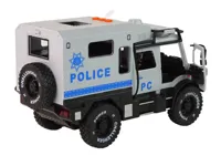 Pojazd-Terenowy-Policja-Siwy-Otwierane-Drzwi-Dzwiek-Swiatla__1084722__1200.jpg