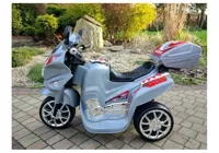 Motor-na-akumulator-HC8051-Srebrny__701253__1200.jpg