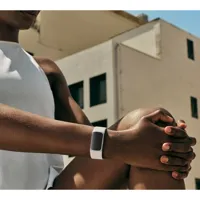 men-s-watch-fitbit-charge-6-white-m0800999-bbm0800999.jpg
