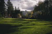 663885751.jpg