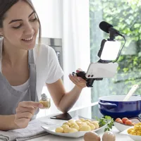 vlogging-kit-with-light-microphone-and-remote-control-plodni-innovagoods-6-pieces-v0103587-bbv0103587.jpg