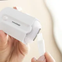 rechargeable-mini-shaver-with-led-light-epiluch-innovagoods-v0103457-bbv0103457.jpg