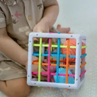 Elastyczna-Kostka-Sensoryczna-Sorter-dla-Dzieci-Zwariowane-Ksztalty-5-el__1252812__1200.jpg