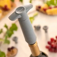 vacuum-pump-and-wine-stoppers-winuum-innovagoods-4-caps-v0103805-bbv0103805.jpg