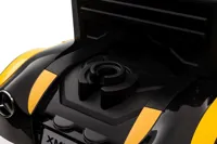 Auto-Na-Akumulator-Mercedes-M-622-Zolty__783484__1200.jpg