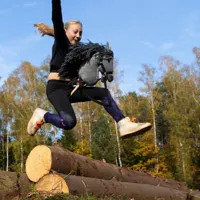 Zestaw-Skippi-Hobby-Horse-Szary-Derka-i-nauszniki-fuksja-i-granat__1281859__1200.jpg