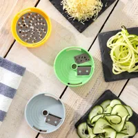 vegetable-spiral-cutter-and-grater-with-recipes-vigizer-innovagoods-v0103682-bbv0103682.jpg