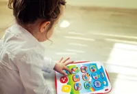 Moj-Pierwszy-Tablet-Jezyk-Polski-Clementoni-60956__1295635__1200.jpg