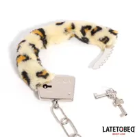 furry-metal-cuff-animal-print-leopard-8436615009176-cl8436615009176.jpg