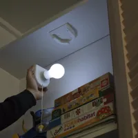 portable-led-light-bulb-stilamp-innovagoods-v0100808-bbv0100808.jpg