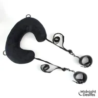 restraint-set-with-neck-pillow-md-069-clmd-069.jpg