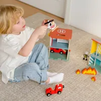 CLASSIC-WORLD-Remiza-Strazacka-Drewniana-Garaz-Auto-Helikopter-Figurki-13el__1286071__1200.jpg
