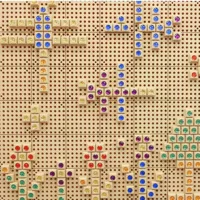 MASTERKIDZ-Akrylowe-Kolorowe-Diamenciki-Do-Tablicy-Naukowej-STEM-72-Sztuki__1270614__1200.jpg