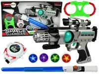 Zestaw-Wojownika-Kosmosu-Pistolet-Laserowy-Miecz-Swietlny-Kajdanki-Miotacz-Dyskow__799403__1200.jpg
