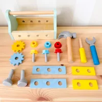 TOOKY-TOY-Drewniana-Skrzynka-z-Narzedziami-Zestaw-18-el__1256599__1200.jpg