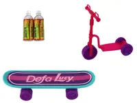 Zestaw-Lalek-Lucy-Purpurowy-Hulajnoga-Deskorolka-Kaski__999716__1200.jpg