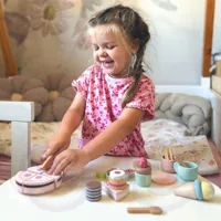 TOOKY-TOY-Sweet-Cake-Drewniany-Zestaw-Slodkosci-w-Pudelku-Cukiernia-Lodziarnia__1278069__1200.jpg