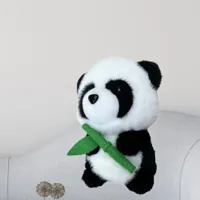Pluszowa-Maskotka-Przytulanka-Panda-Z-Bambusem-18cm__1232909__1200.jpg