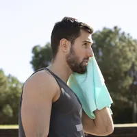 ice-effect-instant-cooling-sports-towel-innovagoods-v0101139-bbv0101139.jpg