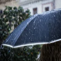 folding-inverted-umbrella-with-led-folbrella-innovagoods-v0103609-bbv0103609.jpg