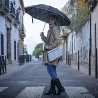 folding-inverted-umbrella-with-led-folbrella-innovagoods-v0103609-bbv0103609.jpg