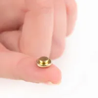 anti-smoking-acupressure-magnet-innovagoods-v0100748.jpg