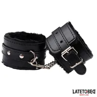 furry-wrist-cuff-black-8436615009206-cl8436615009206.jpg