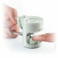 nail-clippers-with-led-light-magnifying-glass-and-file-clail-innovagoods-v0103840-bbv0103840.jpg