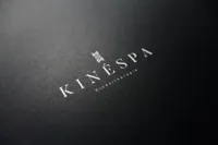 logo_kinespa_mockup.webp