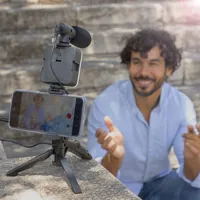 vlogging-kit-with-light-microphone-and-remote-control-plodni-innovagoods-6-pieces-v0103587-bbv0103587.jpg