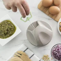 manual-mini-chopper-with-pull-cord-spinop-innovagoods-v0103140-bbv0103140.jpg