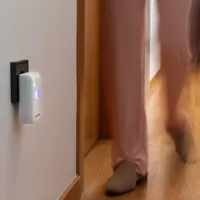led-insect-and-rodent-repellent-killekt-innovagoods-v0103443-bbv0103443.jpg