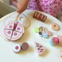 TOOKY-TOY-Sweet-Cake-Drewniany-Zestaw-Slodkosci-w-Pudelku-Cukiernia-Lodziarnia__1278071__1200.jpg