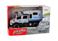 Pojazd-Terenowy-Policja-Siwy-Otwierane-Drzwi-Dzwiek-Swiatla__1084724__1200.jpg