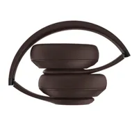 headphones-beats-studio-pro-black-m0807221-bbm0807221.jpg