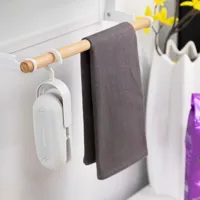 bag-sealer-with-cutter-and-hanger-baseyl-innovagoods-v0103602-bbv0103602.jpg