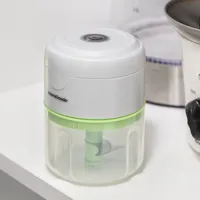 rechargeable-portable-mini-chopper-echoppie-innovagoods-v0103337-bbv0103337.jpg