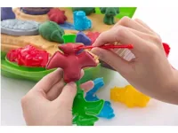 Walizka-Z-Masa-Plastyczna-Ciastolina-W-Kuferku-Dinozaury__1215793__1200.jpg