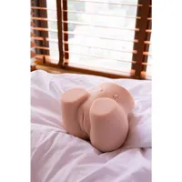 connie-vibrating-masturbator-22-kg-sq-ma50064v-clsq-ma50064v.jpg