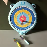 WOOPIE-Magnetyczna-Gra-w-Rzutki-Bezpieczna-Dart-Tarcza-Wesoly-Rekinek__1275822__1200.jpg