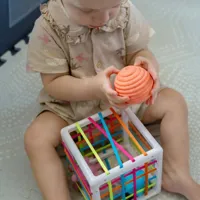 Elastyczna-Kostka-Sensoryczna-Sorter-dla-Dzieci-Zwariowane-Ksztalty-5-el__1252807__1200.jpg